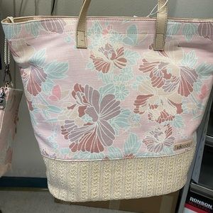 Sakroots tote with pouch